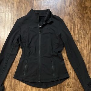 lululemon jacket 🖤